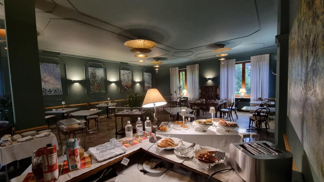 Albergo Ristorante Trieste Boves Exterior photo